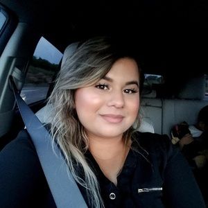 Meet your Posher, Leslie